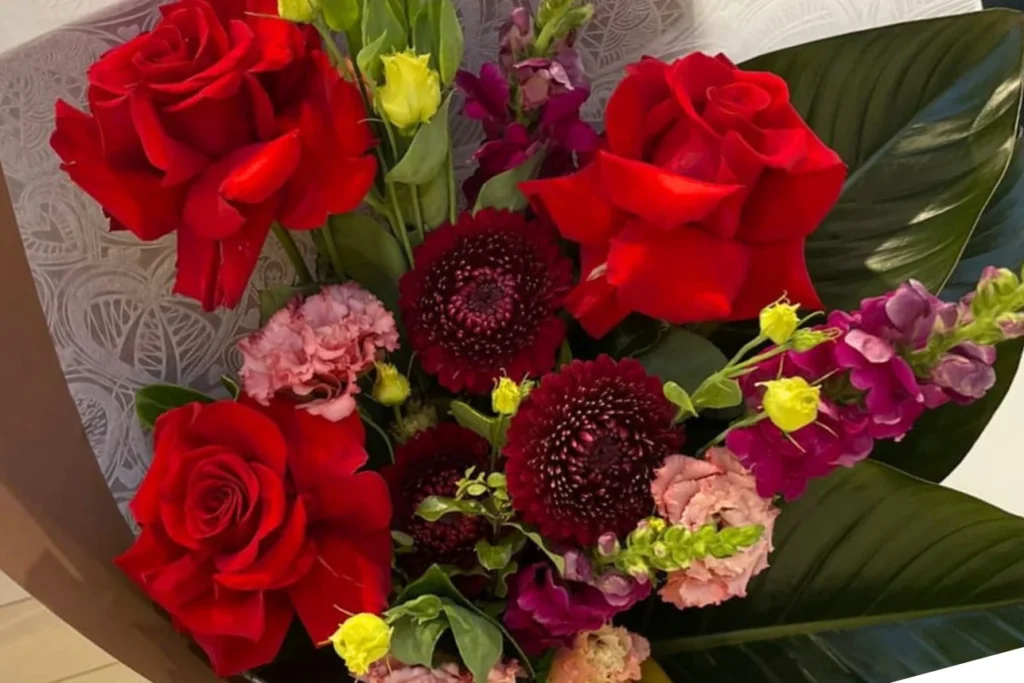 Valentine's Day Flowers: What Sydney Couples Need to Know Before Ordering

